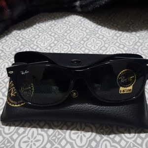 Ray-Ban New Wayfarer Sunglasses
